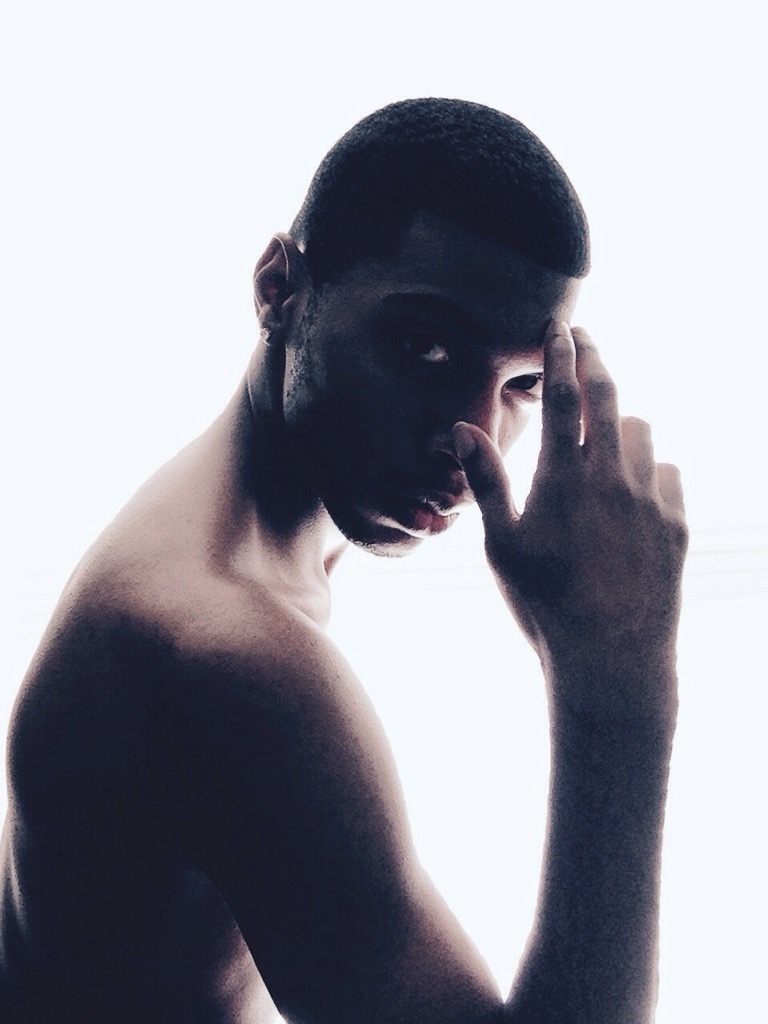 Male model photo shoot of Shareef Wright
