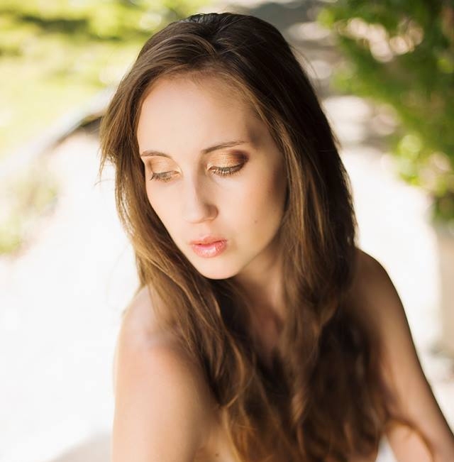 Female model photo shoot of Cassandra Mae
