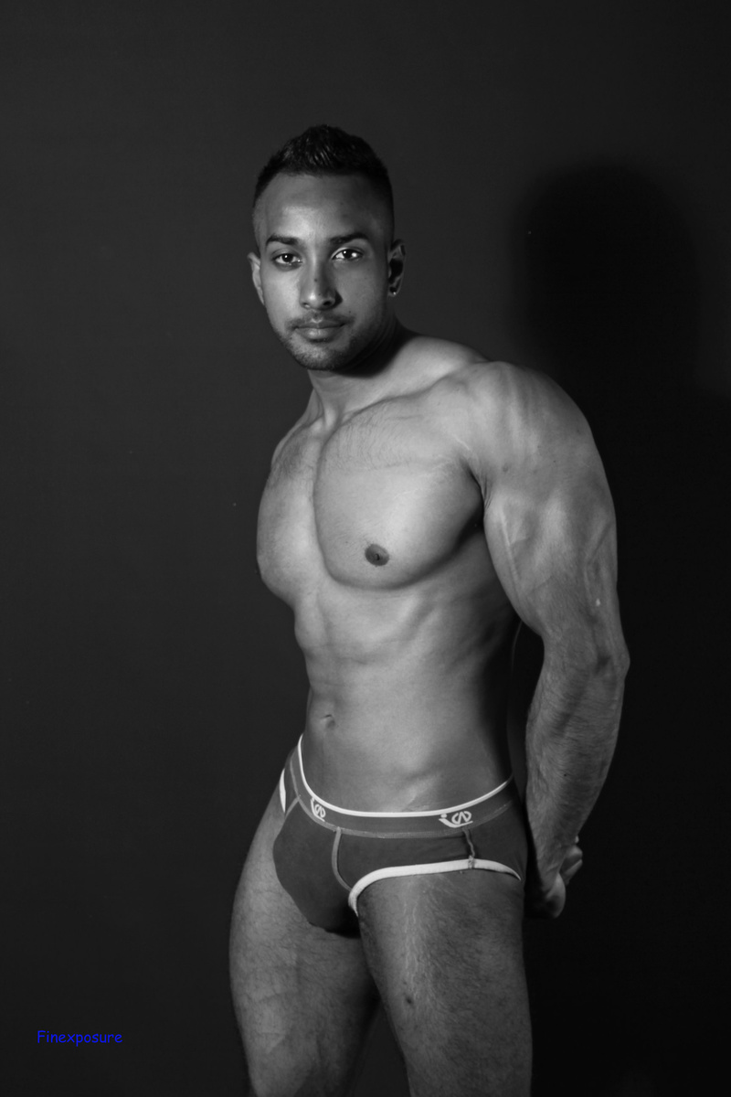 Male model photo shoot of Londonboy by Finexposure