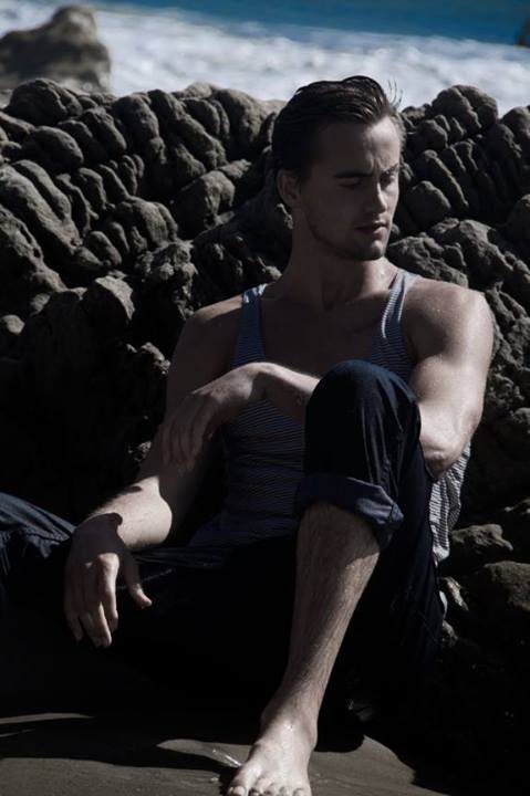 Male model photo shoot of Logan Piper