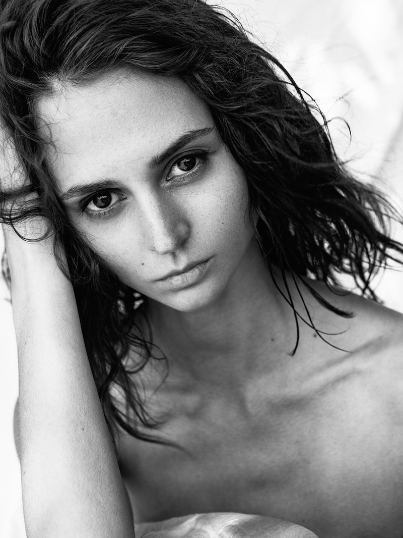 Female model photo shoot of Vinca Minor