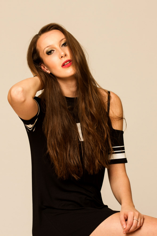 Female model photo shoot of Olivia Cipriani