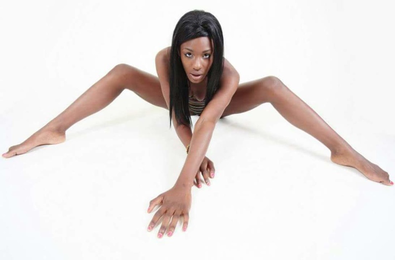 Female model photo shoot of Caliyah Hobbs