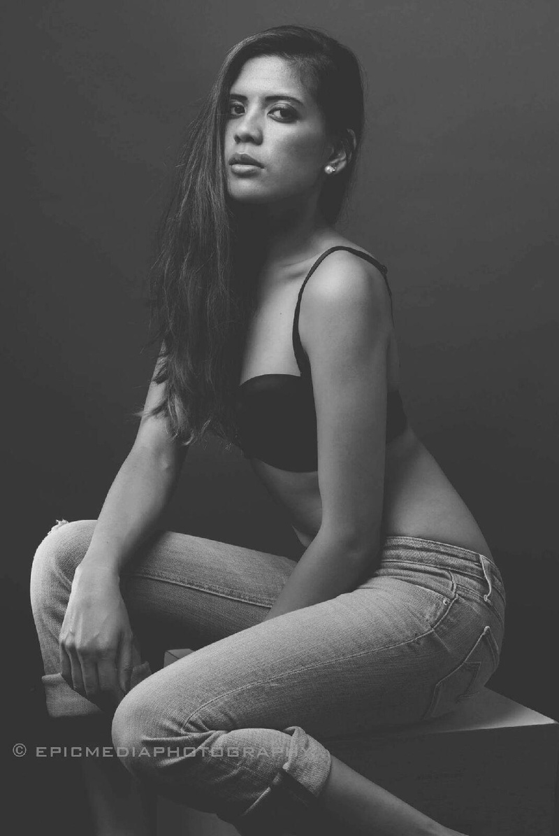 Female model photo shoot of MaryAnne Delano