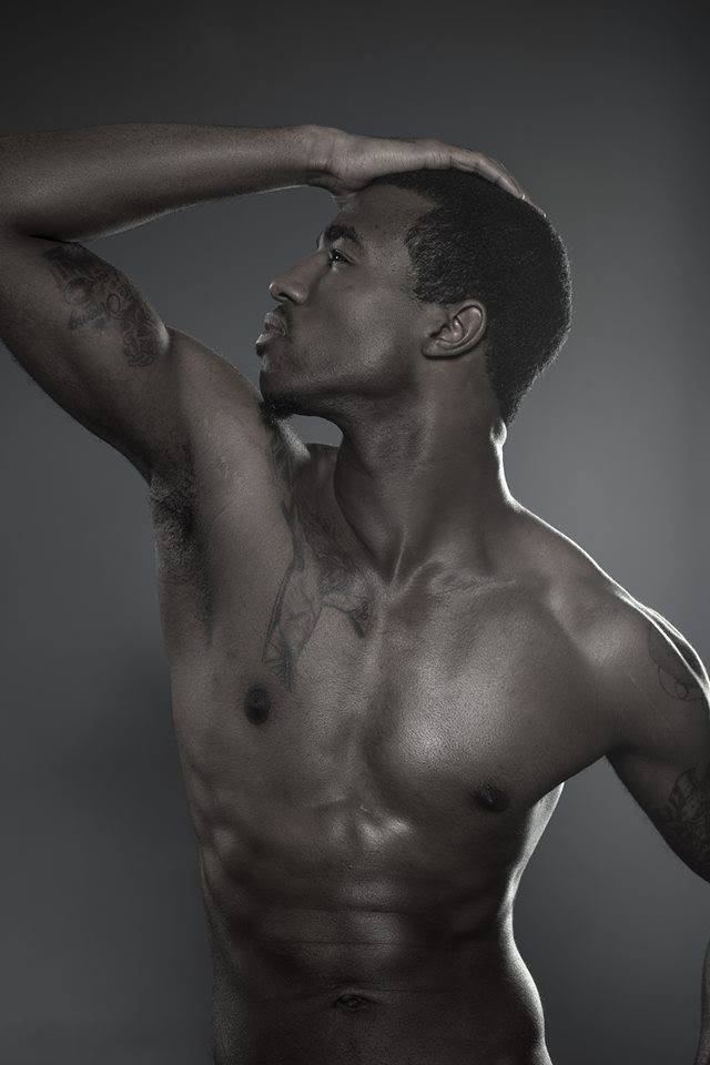 Male model photo shoot of Darius W