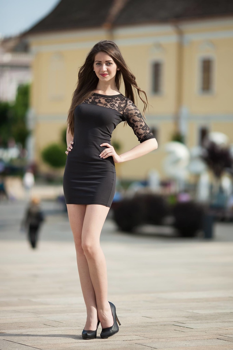 Female model photo shoot of Roxana Moldovan  in ROMANIA