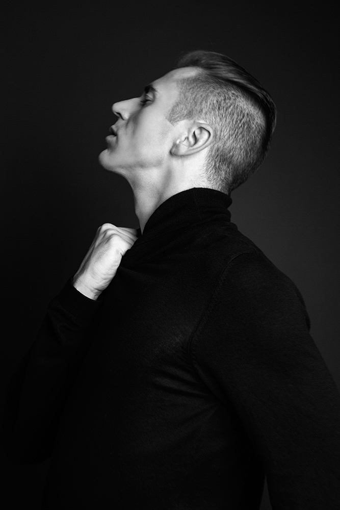 Male model photo shoot of Jamie Thomas Smith