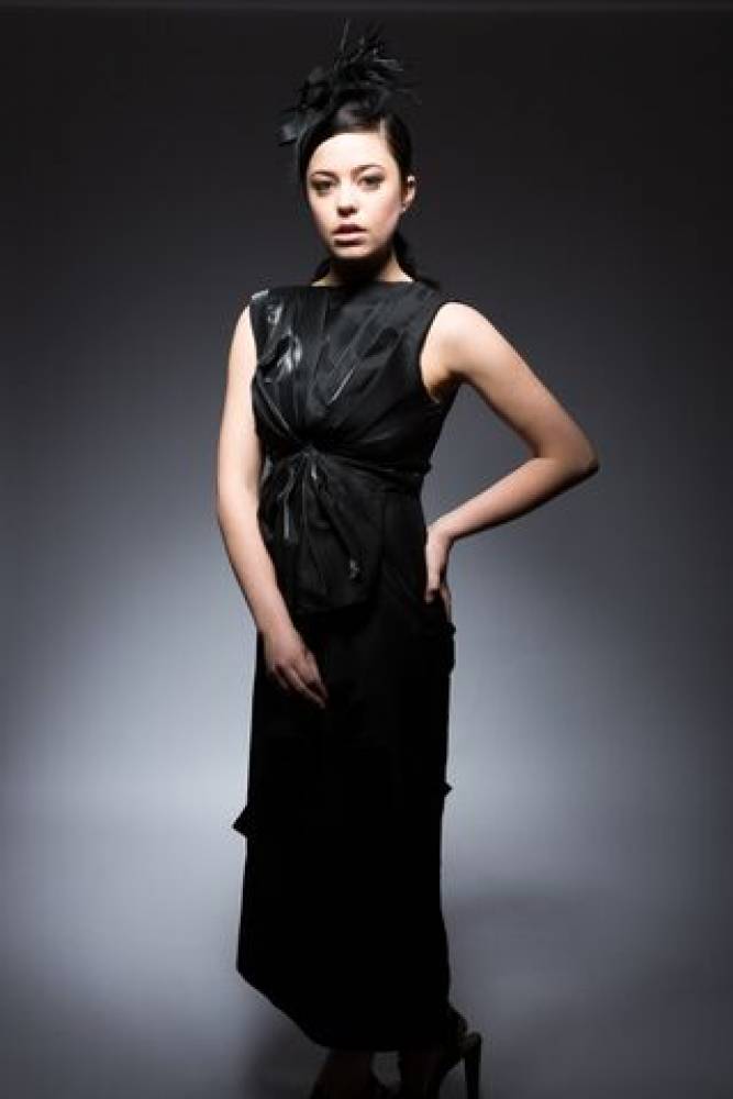 Female model photo shoot of tamara_vaughan
