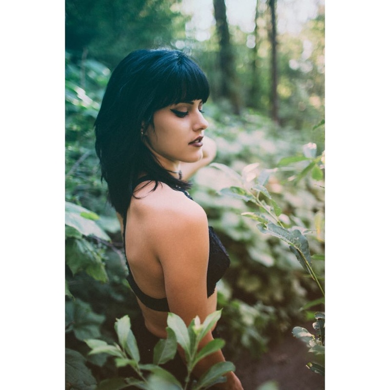 Female model photo shoot of savannahenglish
