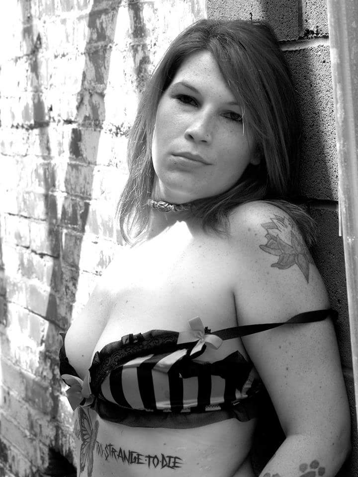 Female model photo shoot of jenni carnage in ellwood city pa
