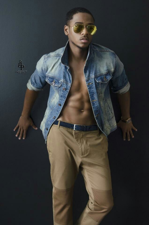 Male model photo shoot of KevinOmar1891