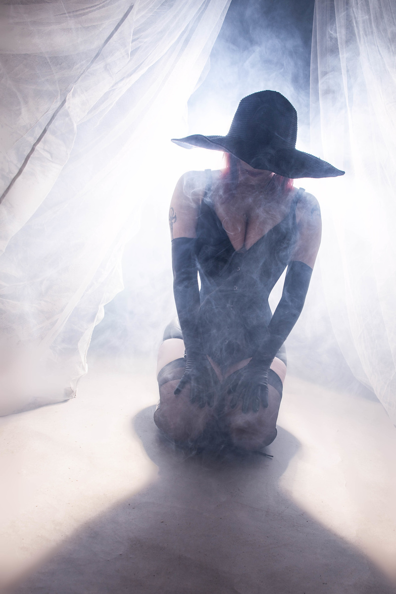 Female model photo shoot of Bathory Nightmare