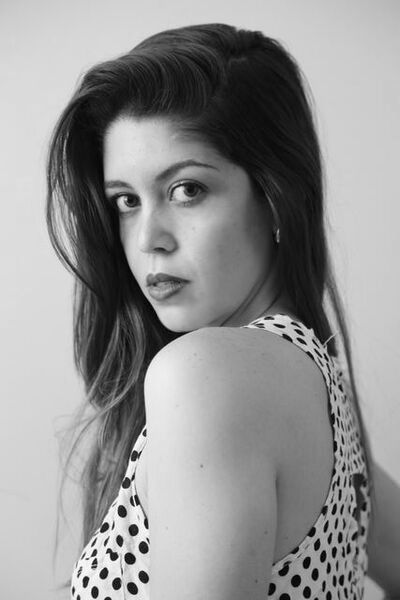 Female model photo shoot of Isabella Lima