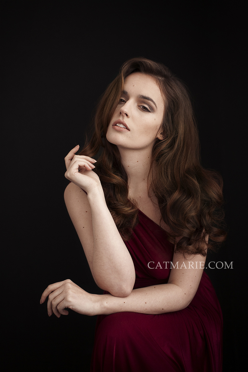 Female model photo shoot of CatMarie