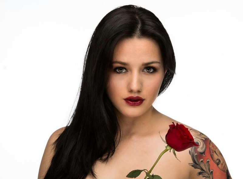 Female model photo shoot of Fernanda Marie 