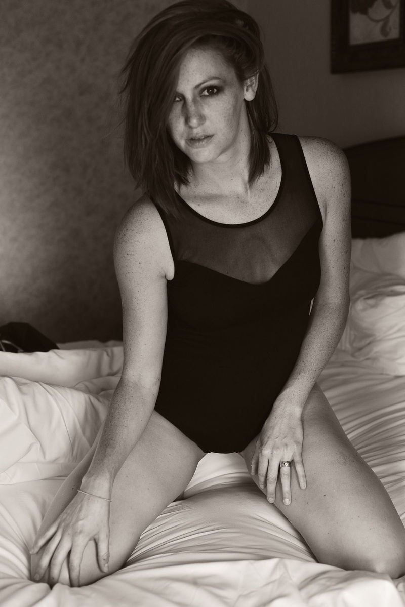 Female model photo shoot of Casey Dag