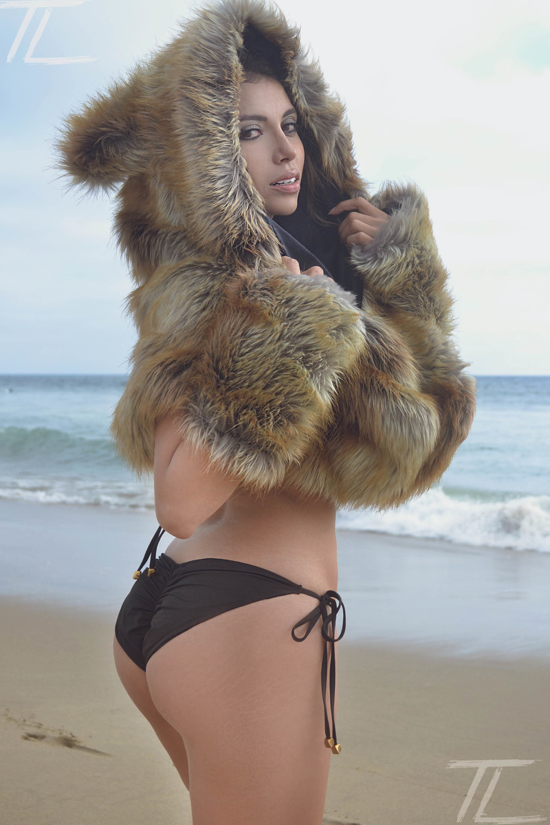 Female model photo shoot of Ady2731 by Toxic Love Photo in Manhattan Beach