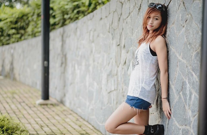 Female model photo shoot of Joy Ng