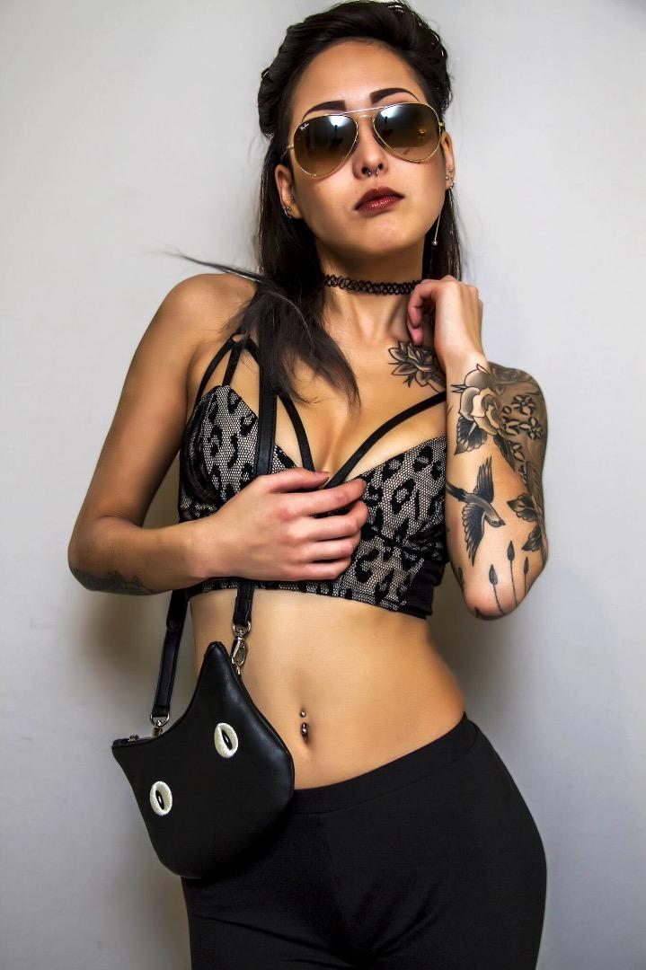 Female model photo shoot of BlackCatFriday