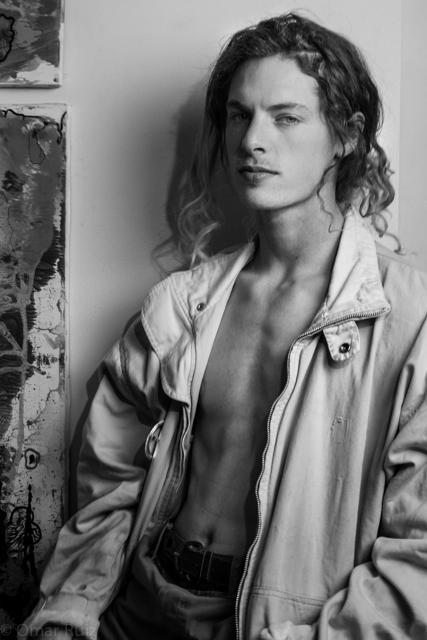 Male model photo shoot of Etre_Beau