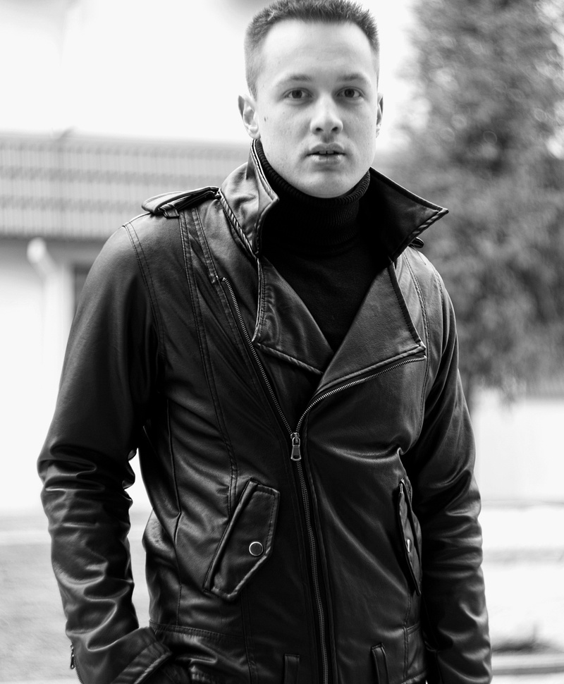 Male model photo shoot of Ivan-Onishchenko in Belarus,Minsk