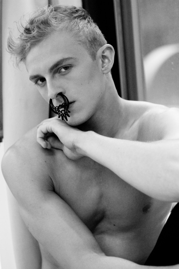 Male model photo shoot of bransonzimmer by Angel Kar