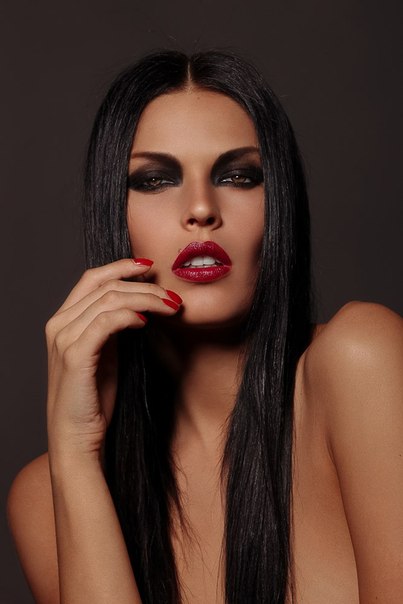 Female model photo shoot of Alisa Baksheeva
