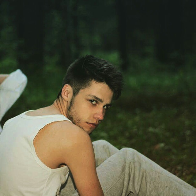 Male model photo shoot of Gytis