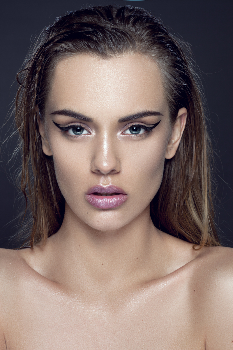 Female model photo shoot of Ksenya Discorat