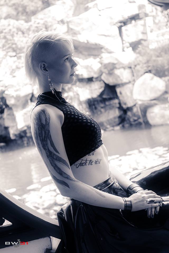 Female model photo shoot of BlackSunshine in Chinese Garden Bochum (Germany)