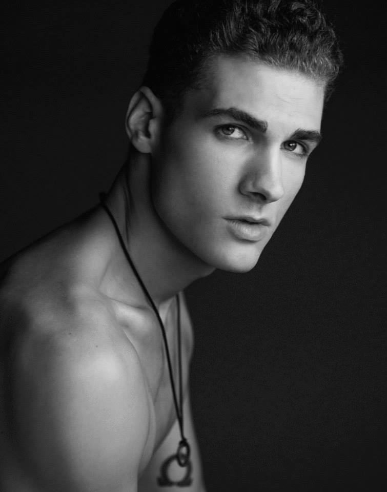 Male model photo shoot of ericdpeters