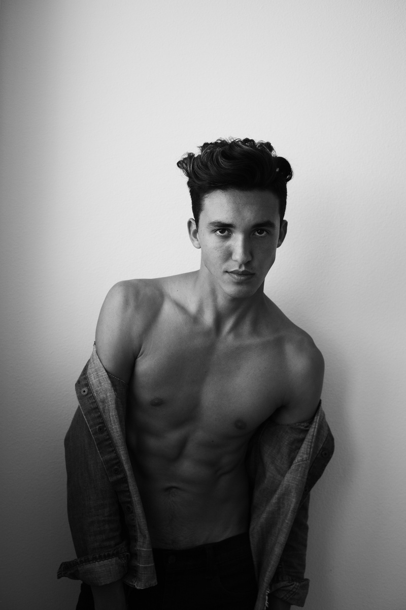 Male model photo shoot of Maxwell Guy