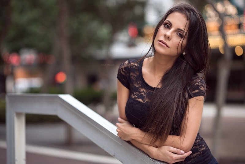 Female model photo shoot of Marisabal