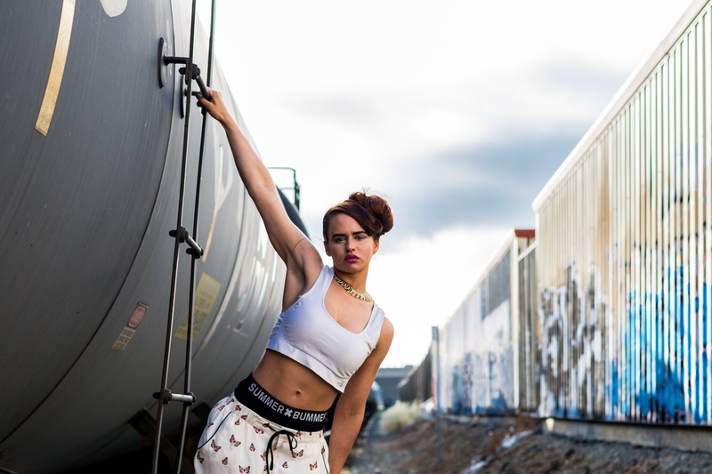 Female model photo shoot of Alexa_Patridge in Oakland