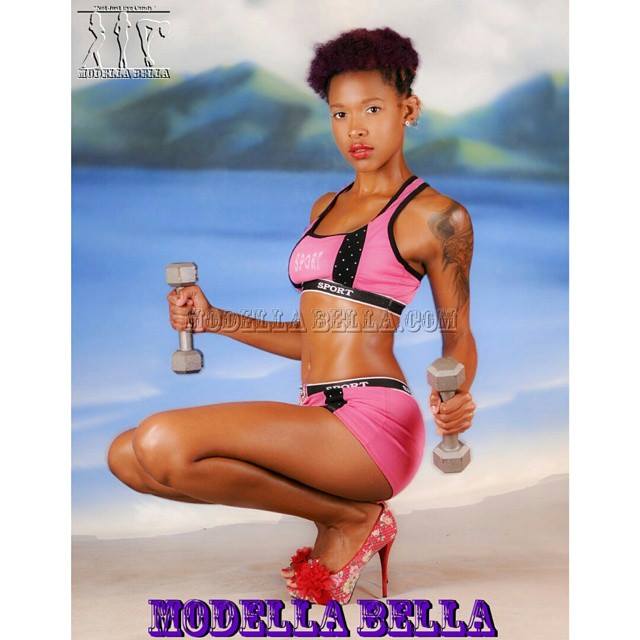 0 model photo shoot of Modella Bella in South Florida