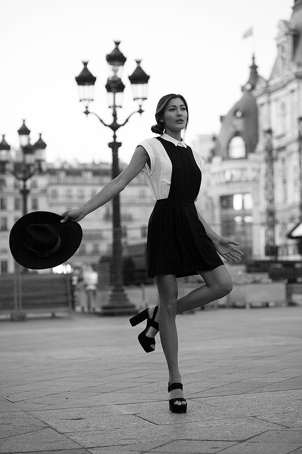 Female model photo shoot of Jessica Evans in Paris, France