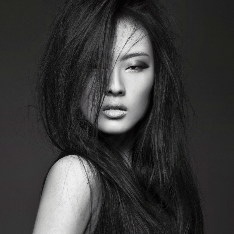 Female model photo shoot of Shenglan0711