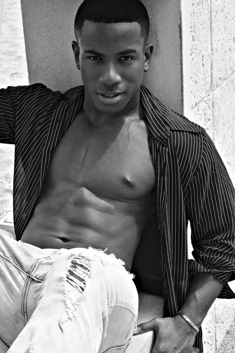Male model photo shoot of LLMT- Imagez in Hollywood Beach