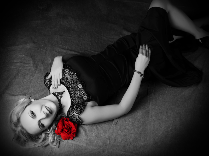 Female model photo shoot of Ivy Dzur by Slovak Artistries