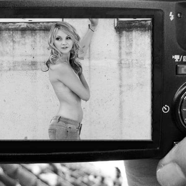 Female model photo shoot of Miss Nikita Lee by NudeMuse
