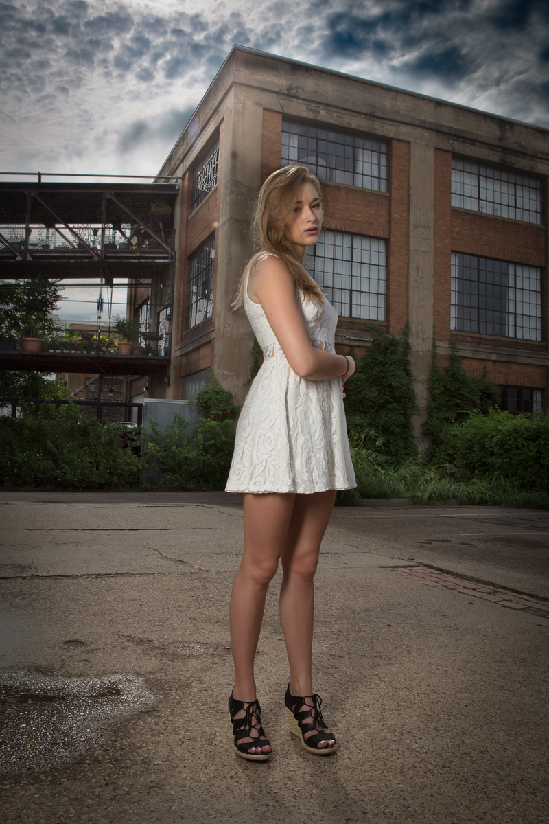 Female model photo shoot of Kelly Proffitt in Dallas, TX