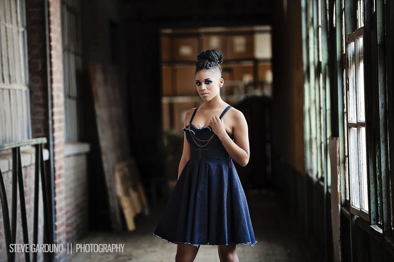 Female model photo shoot of Eclectic Visions in Railyard Studio ELPTX