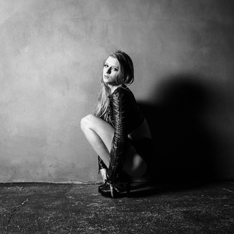 Female model photo shoot of Luna Darling by OnurArmagan in Los Angeles, CA