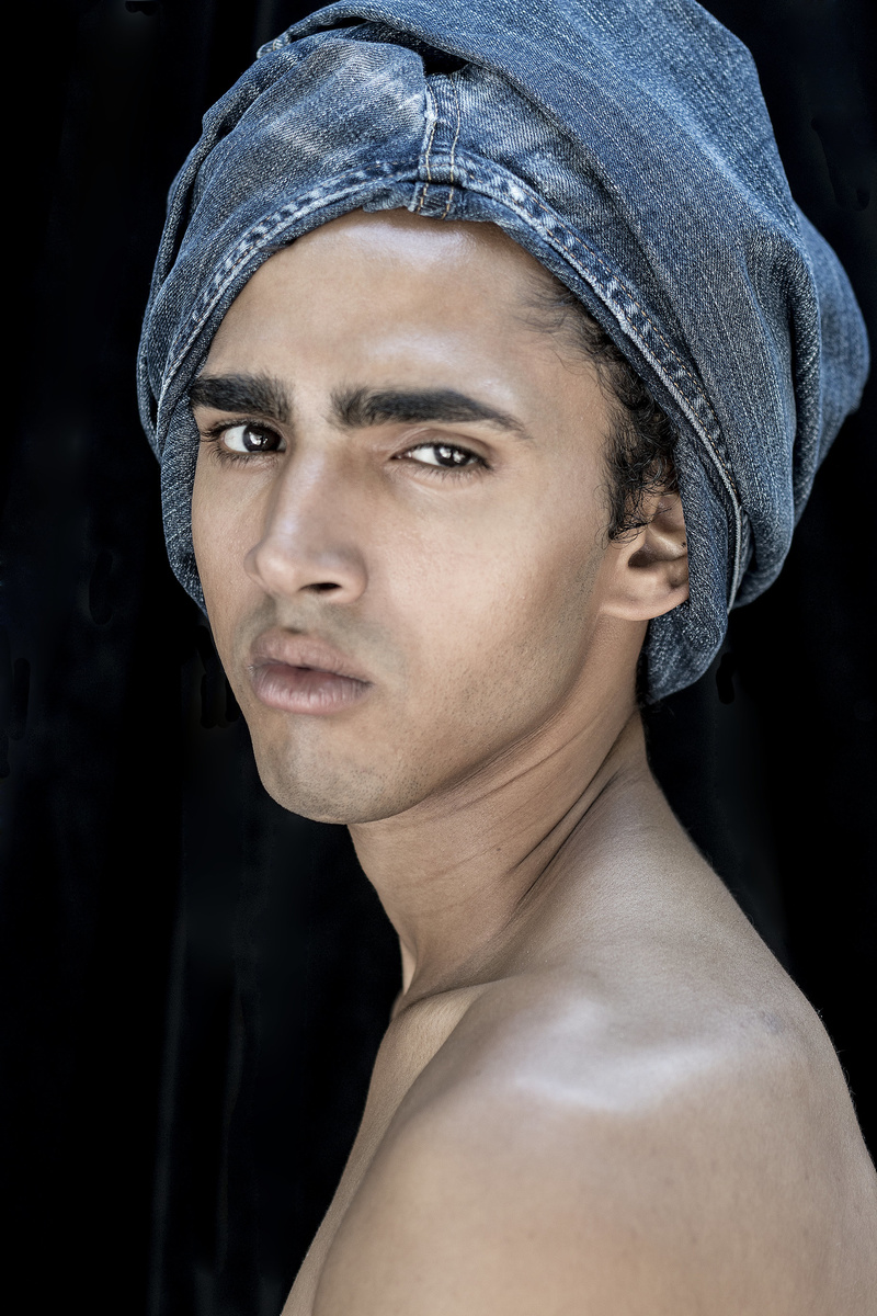 Male model photo shoot of JaquinBrooks