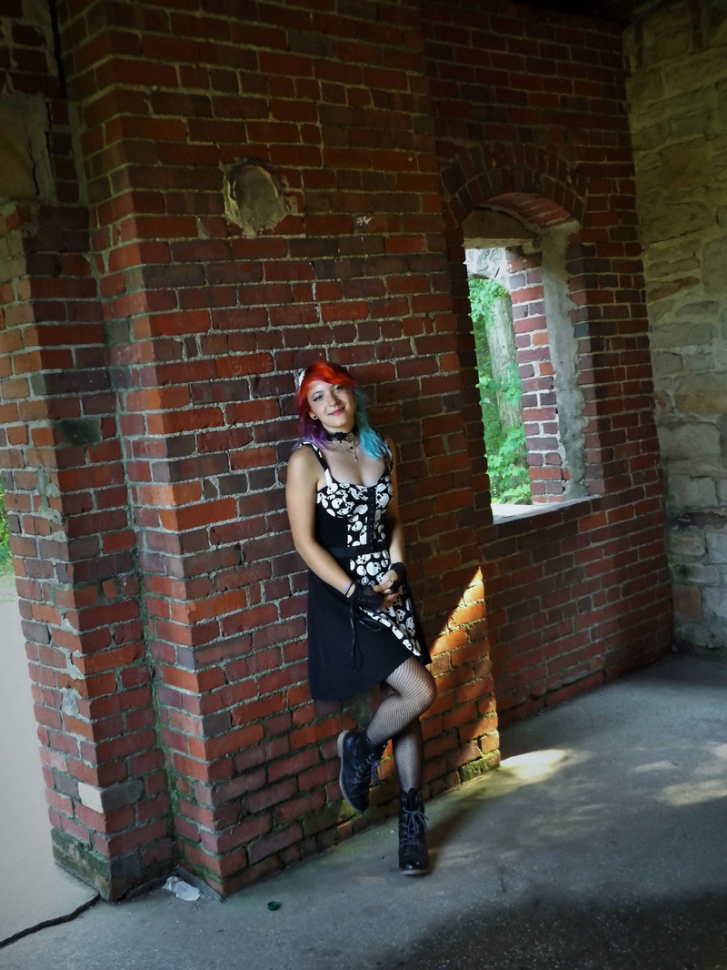 Female model photo shoot of DianaDeadRose in Willoughby Ohio
