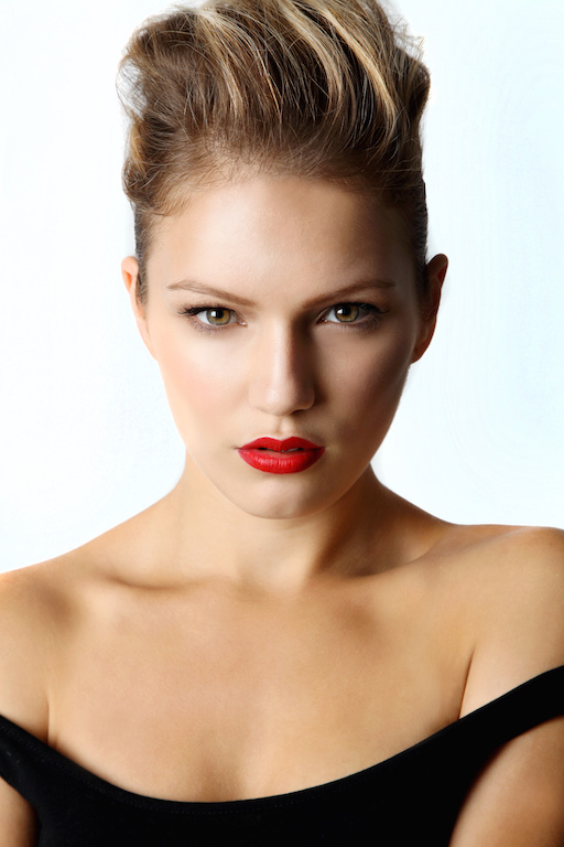 Female model photo shoot of Lyudmila Skidelsky