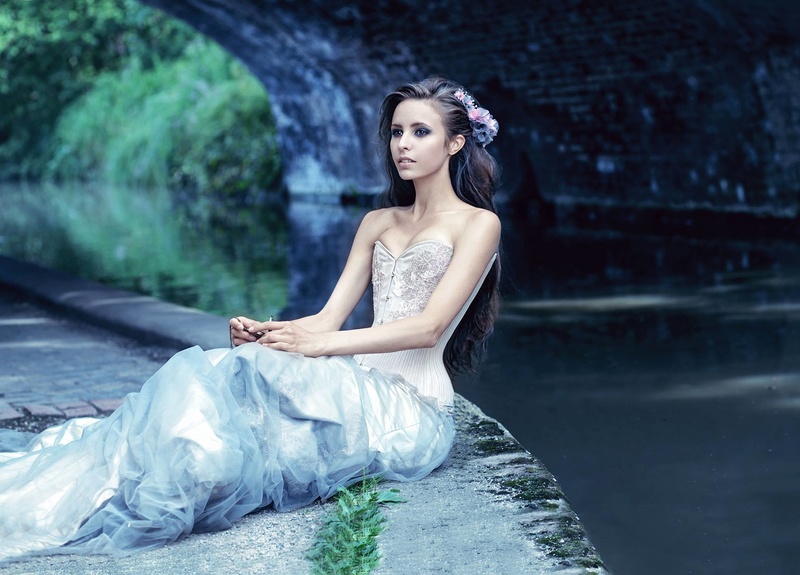 Female model photo shoot of Silvena Toncheva in Leamington Spa