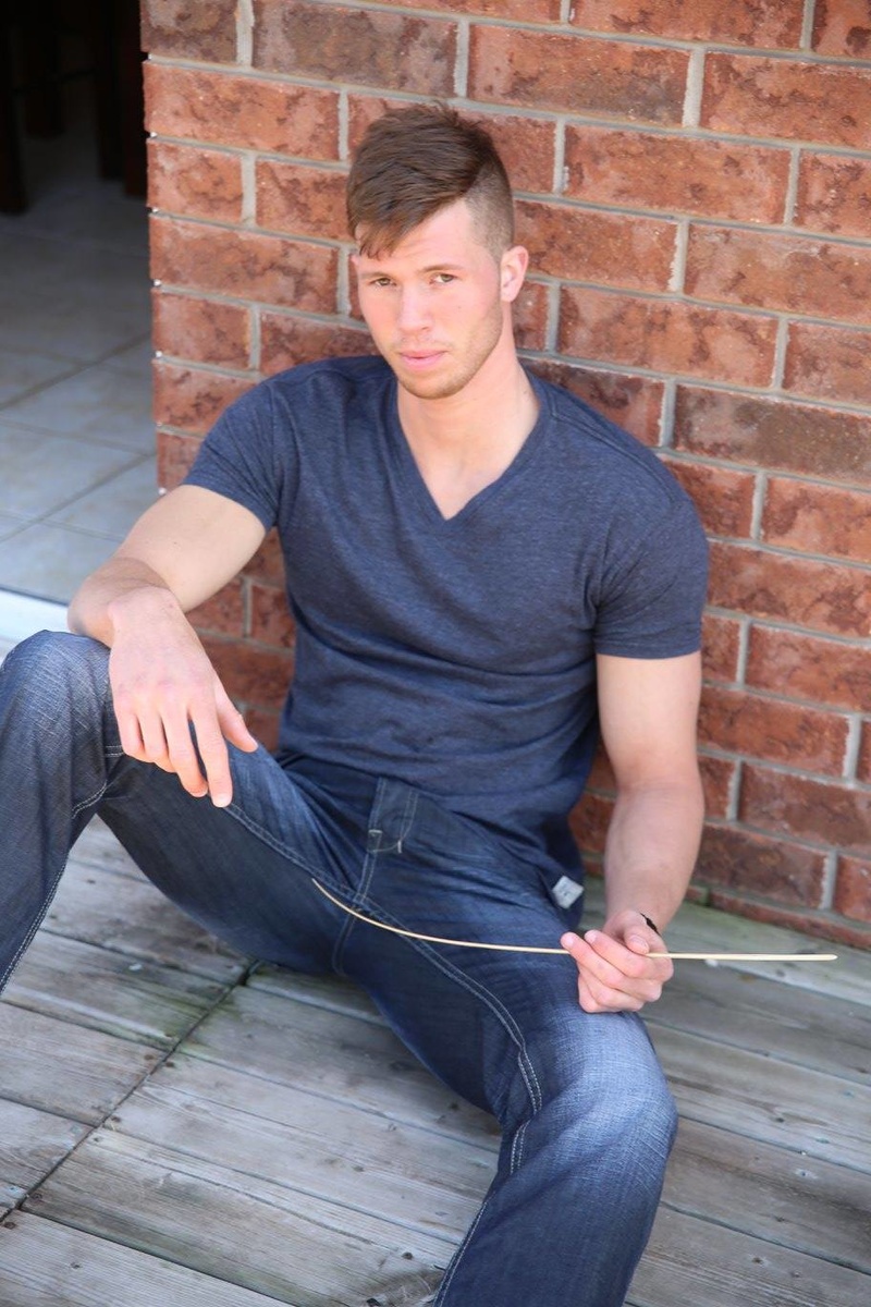 Male model photo shoot of Tyler MacIntyre