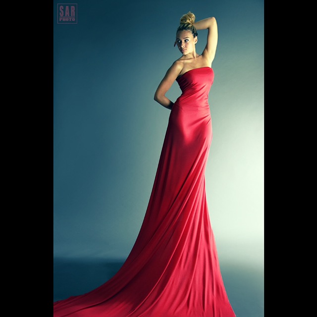 Female model photo shoot of valerie_valesova