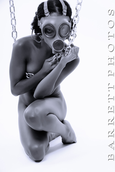 Female model photo shoot of Moe Felicia by Barrett Photos 